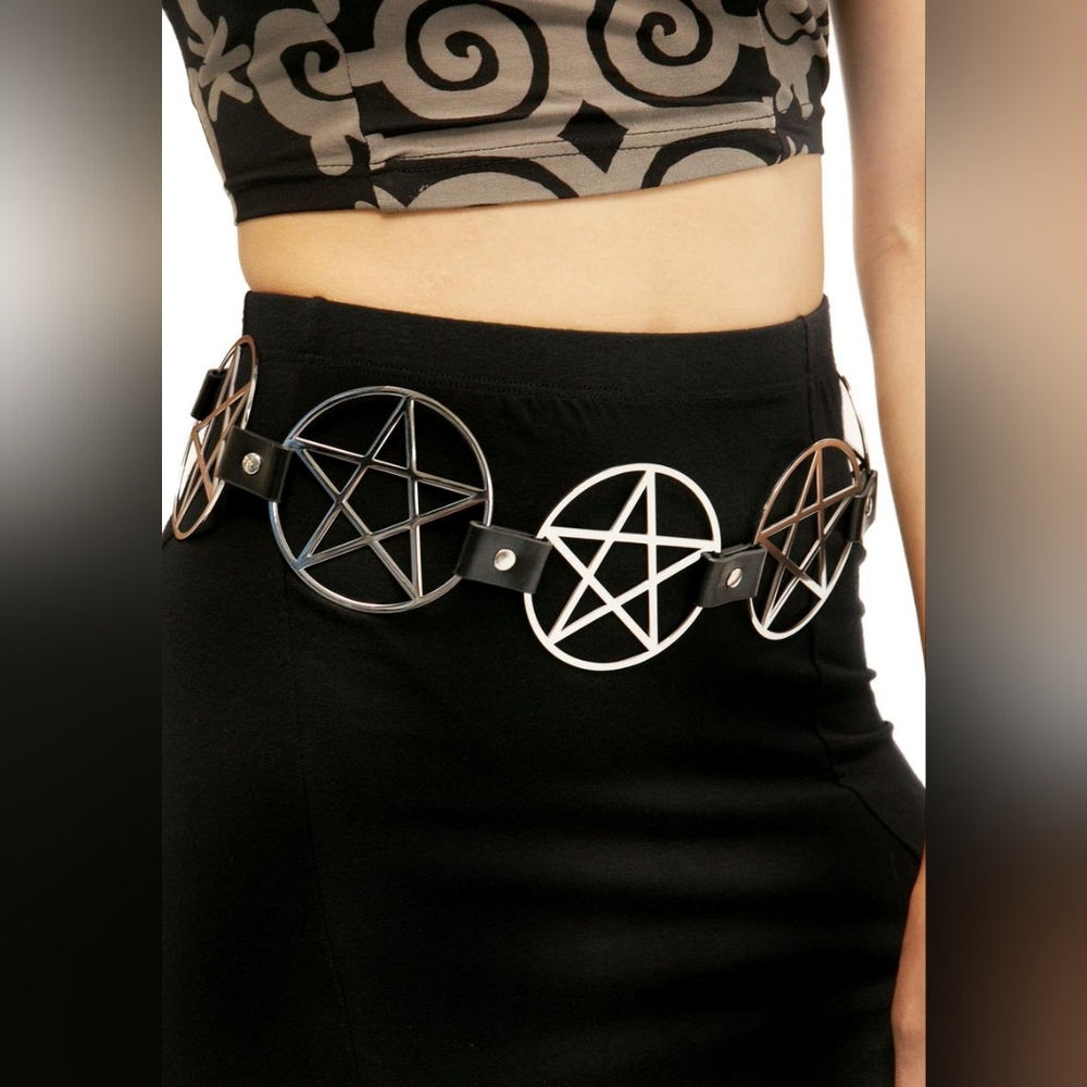 NWT Killstar Pentacle Belt